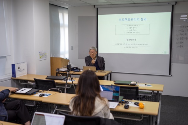 DSC04023.jpg DSC04023