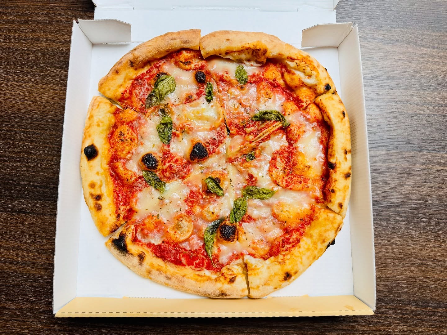 올해만 6번의 피자 중 4번을 @polveri.by.nino 에서 먹게 되는 중독적인 매력 🍕